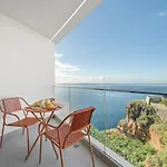 Peace Haven Iii Camara de Lobos