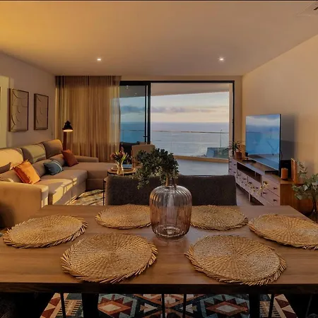 Peace Haven Iii Camara de Lobos