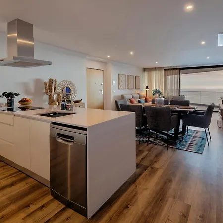 Peace Haven Iii Apartment Camara de Lobos